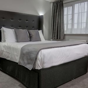 Executive Suite King Bed Non-Smoking